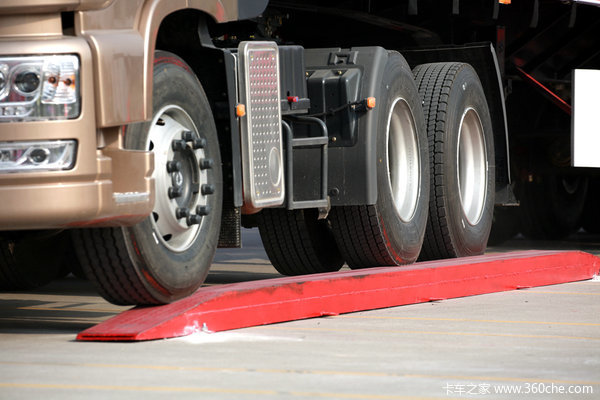 �콢���������ˣ�����������ܹھ���¯