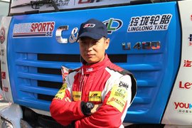 赛车不是一个人荣耀 生涯一切源于热爱