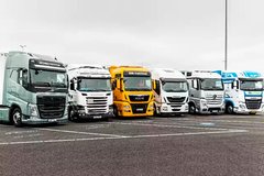 ����˾�����Ϸ�ͥ ����1000����۷���