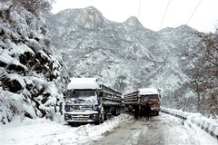 ���찮�����ס����𡱷���ȼ����ƪ����