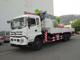 仅售37.5万 十堰东风特商随车吊促销中