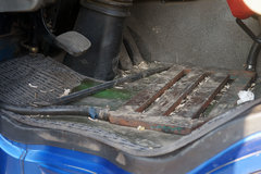 ��������� ���ɿ������Ƽ�ʻ�ҵ�ů��