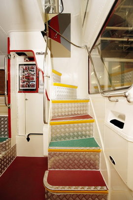 ����Ա���������&nbsp;ʷ������ݻ���ʿ