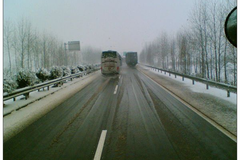 ����32�ط�˪ѩ· �ҵĿ��ֻ����� 