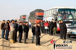 运输大堵塞 国道312线甘新交界已堵一周