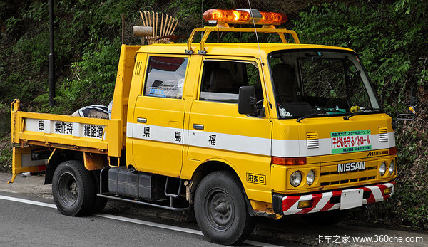 ��ʻ�Ұ���(4)&nbsp;Nissan&nbsp;Atlas����С���