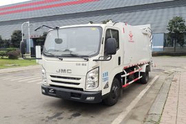 为成都环保做贡献 看江铃压缩式垃圾车