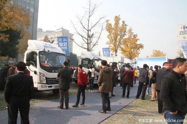 5�ֶ���ѡ��&nbsp;�Ĵ��ִ��µ�300M�ɶ�����