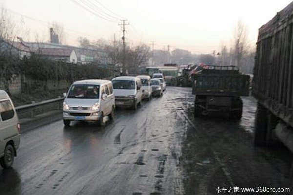 勿让他人生命打滑 抵制冬季使用淋水器