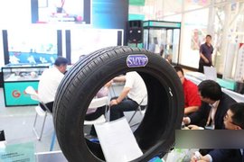 石墨烯在轮胎制造业中如何提高其性能?