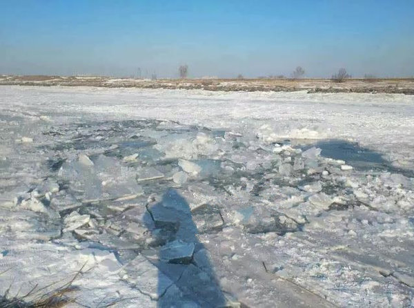 ��˾�����������ɻ���&nbsp;����Լ��ִ