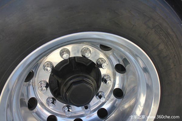 铝合金轮圈能轻多少?头+挂起码减重半吨 铝合金轮圈能轻多少?头+挂起码减重半吨