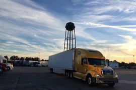 响尾蛇野狼和骷髅  我在美国开卡车(9)