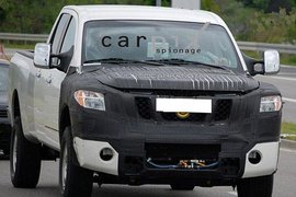 日产Titan皮卡改款车