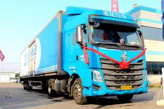 ɶ���⳵ƽ���ͺ�23.56L ��ͨ��100̨