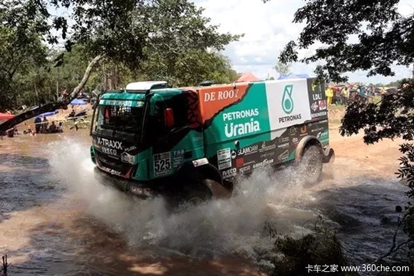 39km特殊赛段 依维柯车队携手双进前五