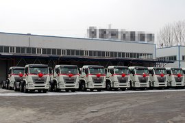 6x2仍然有市场!重汽批量交付长久物流