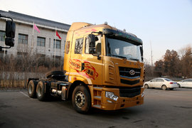 汉马动力链+全新内饰 汉马H7牵引车图解