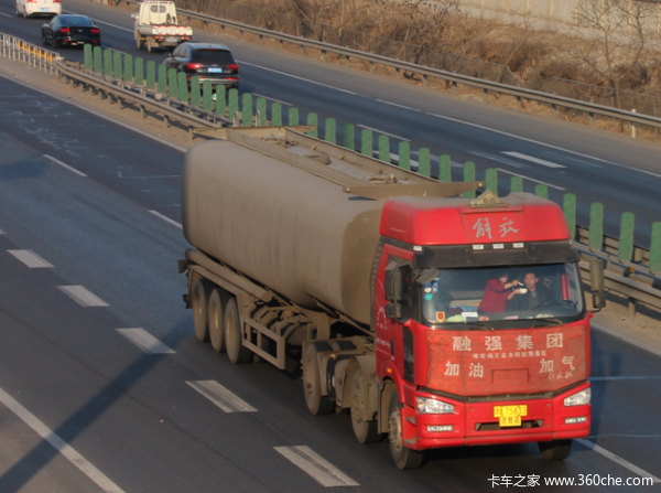 ����˾��ʮ�����˲�䣺�ĸ����������