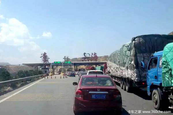 父亲与卡车(13) 不开卡车也躲不过开车