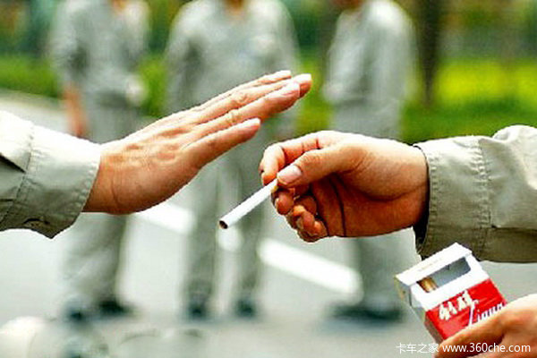 �����뿨��(14)&nbsp;���࿪��ʱ����Щ�¶�