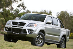 ����TRD HiLuxƤ���ڲ���˹�೵չ����