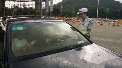 收费站的“潜规则”：有多少人中过招？
