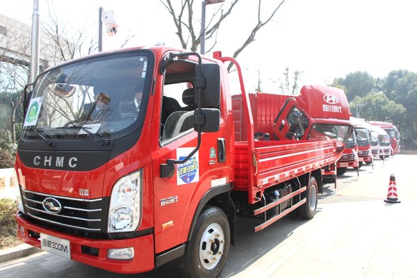 �����Ῠ�г�&nbsp;�µ��������л�76̨����!