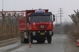 南京再出新规 光有驾照还开不了渣土车