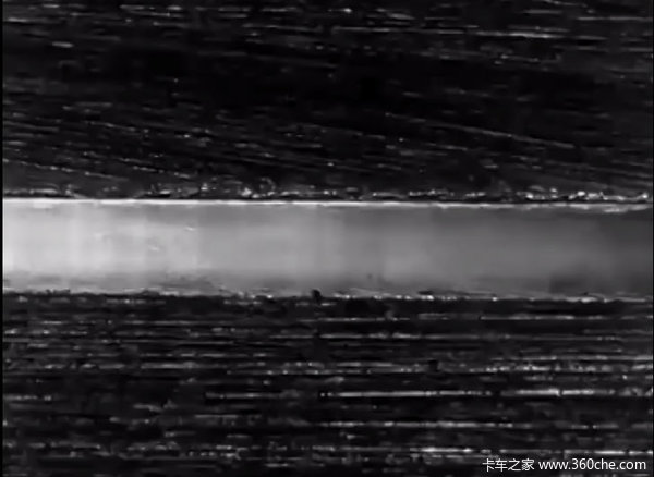 横冲直撞 工作中的机油竟然是这个样子