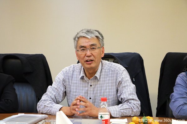 �����ţ�&nbsp;һ������볤�ü���ս�Ժ���