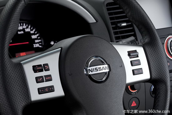 ����V6����&nbsp;Nissan&nbsp;NavaraƤ������ͼ��