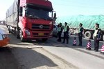 安徽启动联合治超 超载车不卸货不能走
