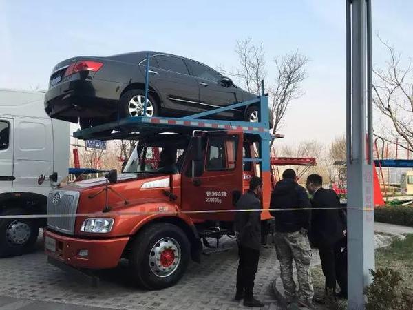 一汽解放柳特安捷长头轿运车 弄潮津门