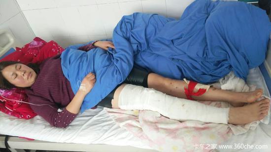 路政开私车执法酿车祸 涉事人员已停职
