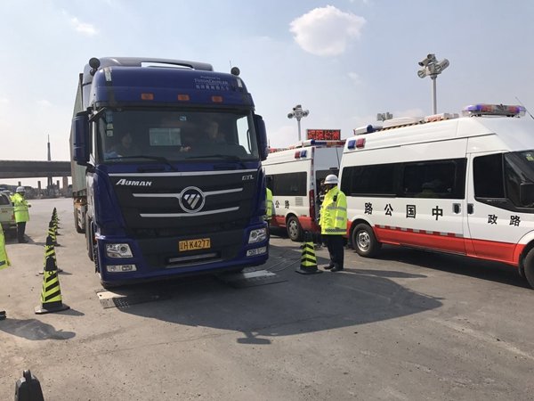 ���������γ�&nbsp;����鴦681̨��жǧ�ֻ�