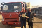 现场交车1台 包头奥普力运输车交付客户