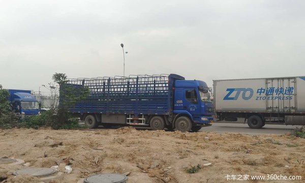 ����쳵�����ˣ���400&nbsp;��ţ������Ƥ��