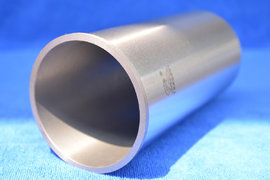 学会这6招 既省钱又能为发动机缸套续命