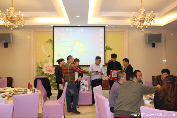 青岛解放暨龙V龙VH产品 昆山平泰推介会