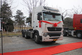 狂奔百万没修过 东北大汉为何情迷HOWO T7？