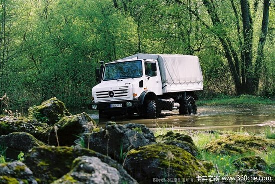 'ռԽҰ' ʵıUnimog U4000