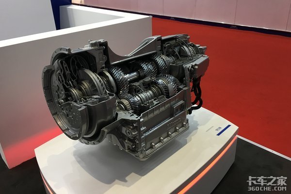 2017上海车展，2017上海车展,重汽，艾利逊自动变速箱