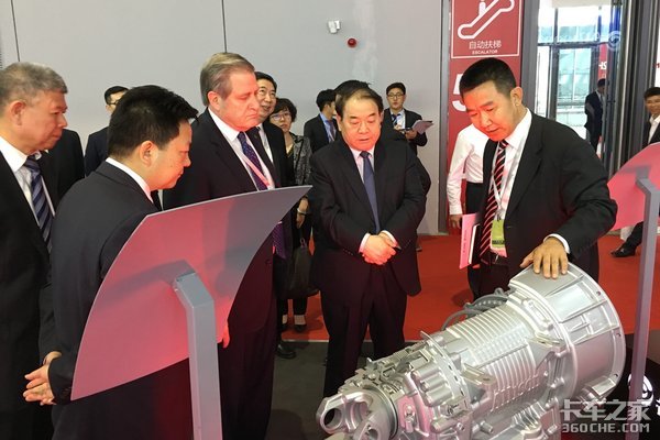 2017上海车展，2017上海车展,重汽，艾利逊自动变速箱