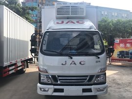 直降0.3万 深圳众业成骏铃冷藏车促销中