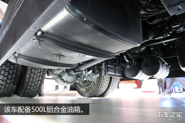 听说你很关注车展,系统自动向你推荐了最帅卡车