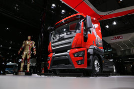 听说你很关注车展，系统自动向你推荐了最帅卡车