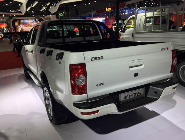 �����Ϻ���չ&nbsp;˧��T6Ƥ�������ǽ���