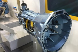 超速档有两个 伊顿展六速轻型车变速箱
