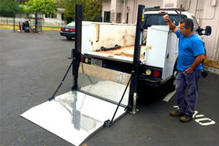 �����ɽկ����� ��Ҳ����Ǯ��װж��